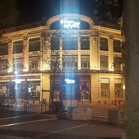 Hotel Confort Beziers Bagian luar foto
