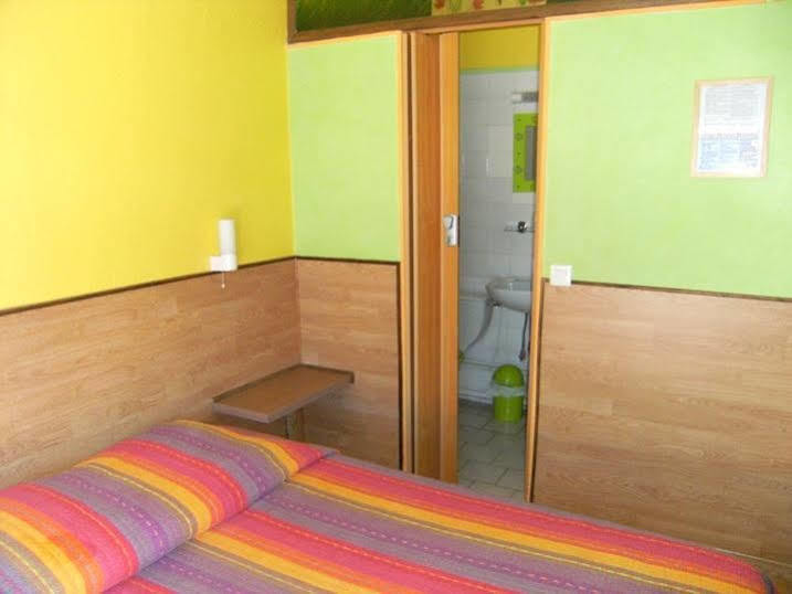 Hotel Confort Beziers Bagian luar foto
