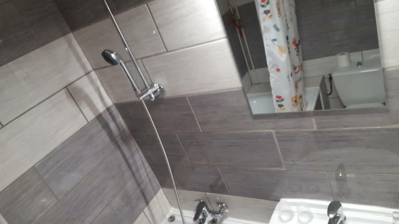 Hotel Confort Beziers Bagian luar foto