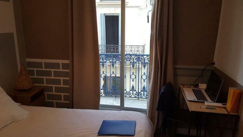Hotel Confort Beziers Bagian luar foto