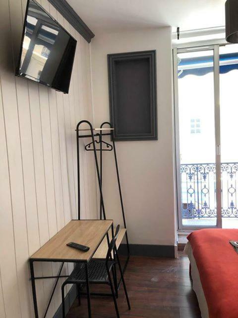 Hotel Confort Beziers Bagian luar foto